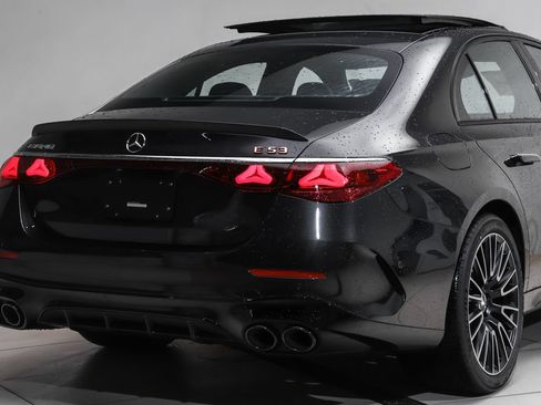 New 2026 Mercedes-Benz E 53 AMG e 4MATIC Sedan image 4