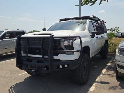 Used 2024 Chevrolet Silverado 2500 ZR2 w/ Technology Package