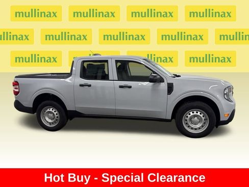 New 2025 Ford Maverick XL w/ Equipment Group 102A image 2