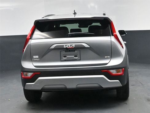 New 2026 Kia Niro EX image 26