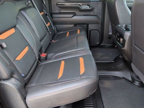 Certified 2023 GMC Sierra 1500 AT4 w/ AT4 Premium Package image 27