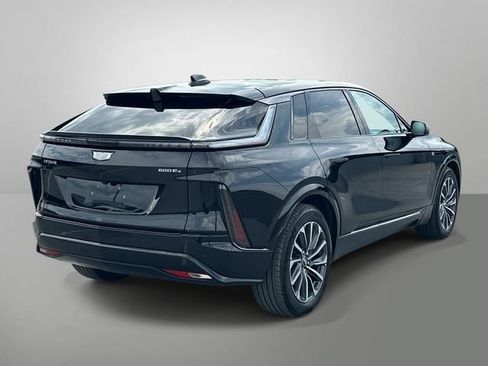 Certified 2024 Cadillac Lyriq Sport w/ LPO, Floor Liner Package AWD/4WD image 26