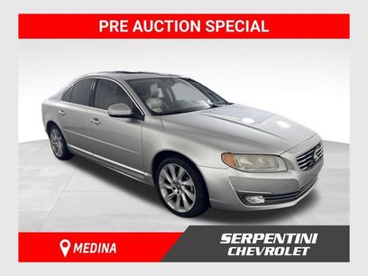 Used 2016 Volvo S80 T5 w/ Convenience Package