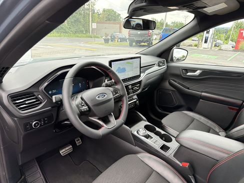 Used 2024 Ford Escape ST-Line Select w/ Tech Pack #2 AWD/4WD image 21