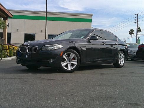 Used 2012 BMW 528i Sedan image 1