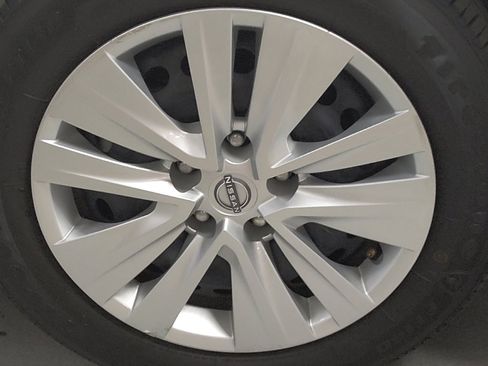 Used 2025 Nissan Sentra S FWD image 31