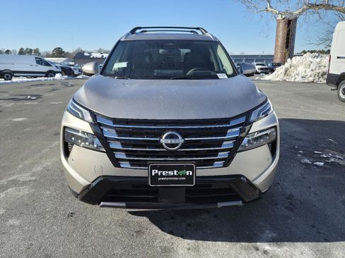 New 2026 Nissan Rogue Platinum w/ Platinum Premium Package image 2