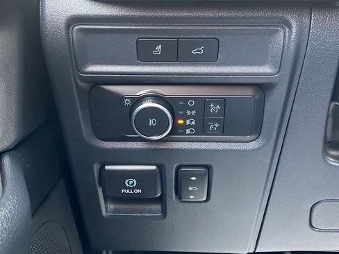 Used 2022 Ford Expedition Max Limited w/ Equipment Group 303A image 32