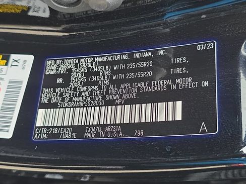 Used 2023 Toyota Highlander XSE FWD image 37
