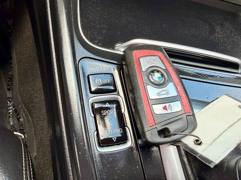 Used 2016 BMW 328i Sedan RWD image 22
