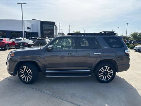 Used 2016 Toyota 4Runner Limited AWD/4WD image 8