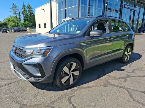 Used 2023 Volkswagen Taos S w/ Driver Assistance Package AWD/4WD image 3