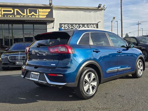 Used 2019 Kia Niro LX image 7
