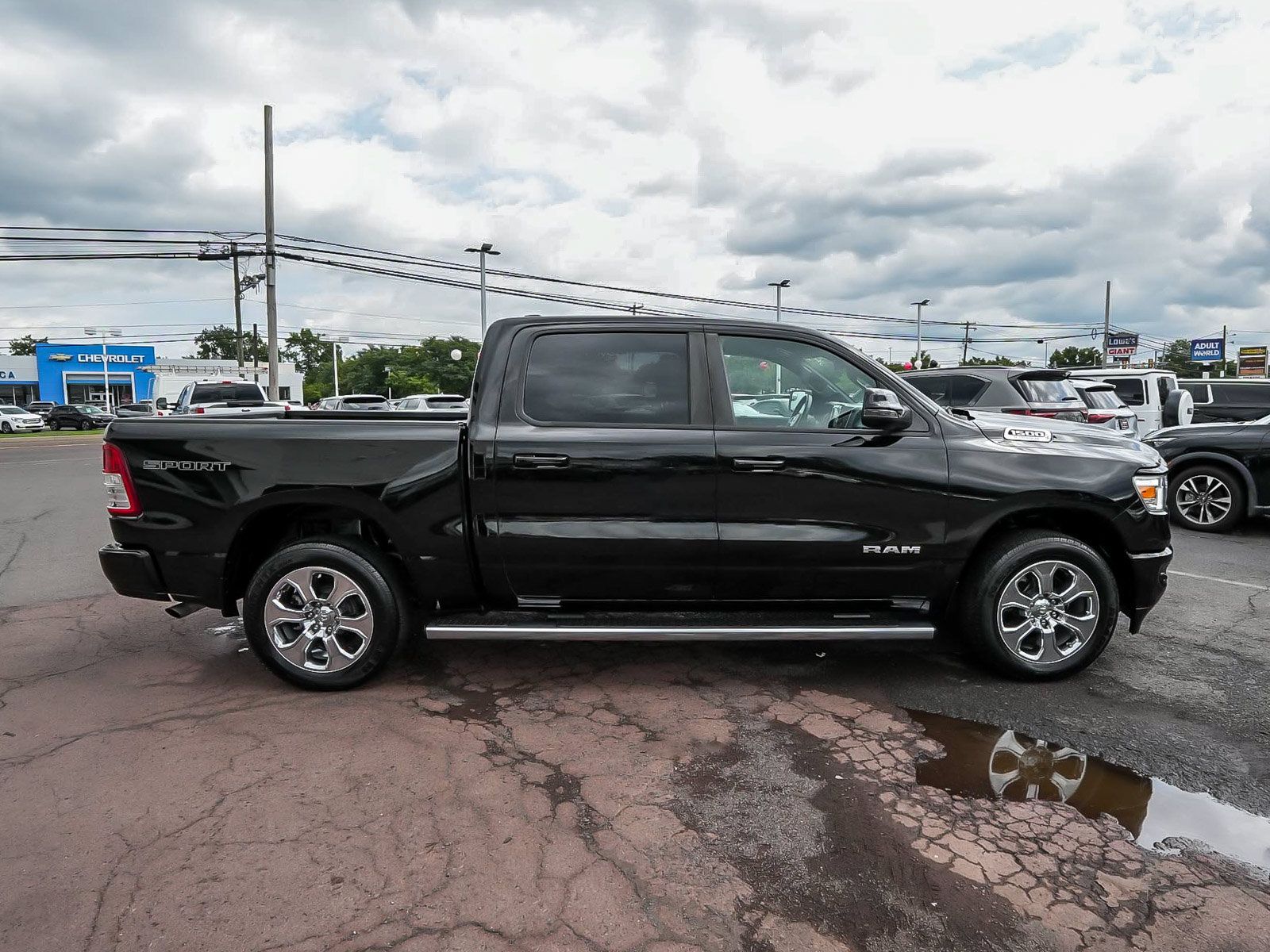 Used 2023 RAM 1500 Big Horn AWD/4WD image 7
