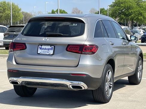 Used 2020 Mercedes-Benz GLC 300 image 4