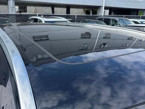 Used 2025 Volvo XC90 B5 Plus w/ Protection Package AWD/4WD image 6