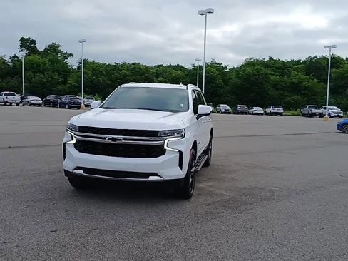 Used 2022 Chevrolet Tahoe LS w/ Driver Alert Package AWD/4WD image 3