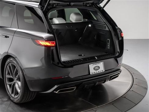 New 2025 Land Rover Range Rover Sport SE image 28