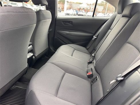 Used 2023 Toyota Corolla LE image 12