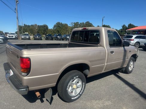 Used 1997 MAZDA B-Series Pickup 2WD Regular Cab B2300 image 4
