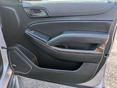 Used 2019 Chevrolet Tahoe LT AWD/4WD image 28