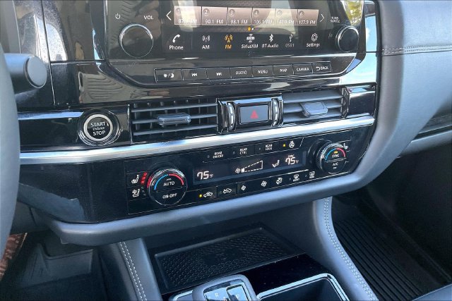 Certified 2024 Nissan Pathfinder Platinum w/ Cargo Package FWD image 30