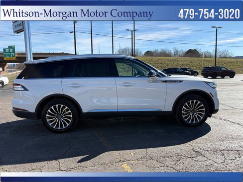 Used 2020 Lincoln Aviator Reserve image 4