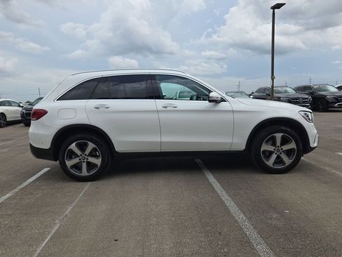 Used 2022 Mercedes-Benz GLC 300 4MATIC image 4