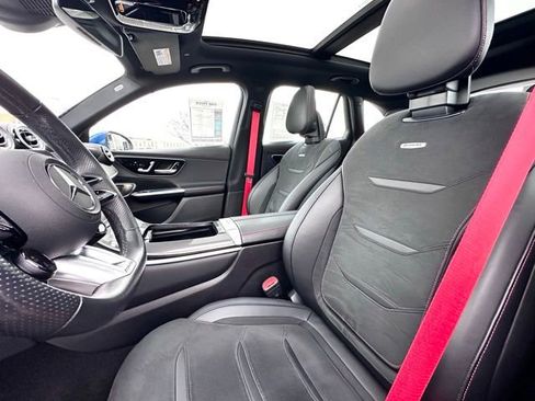 Used 2024 Mercedes-Benz GLC 43 AMG 4MATIC image 23