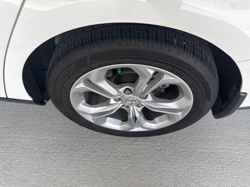 Used 2023 Honda Accord LX image 18