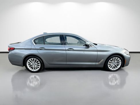 Used 2021 BMW 530i RWD image 2
