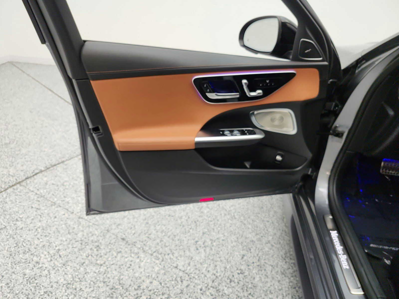 Used 2024 Mercedes-Benz C 300 4MATIC Sedan image 15