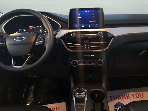 Used 2022 Ford Escape SEL image 10