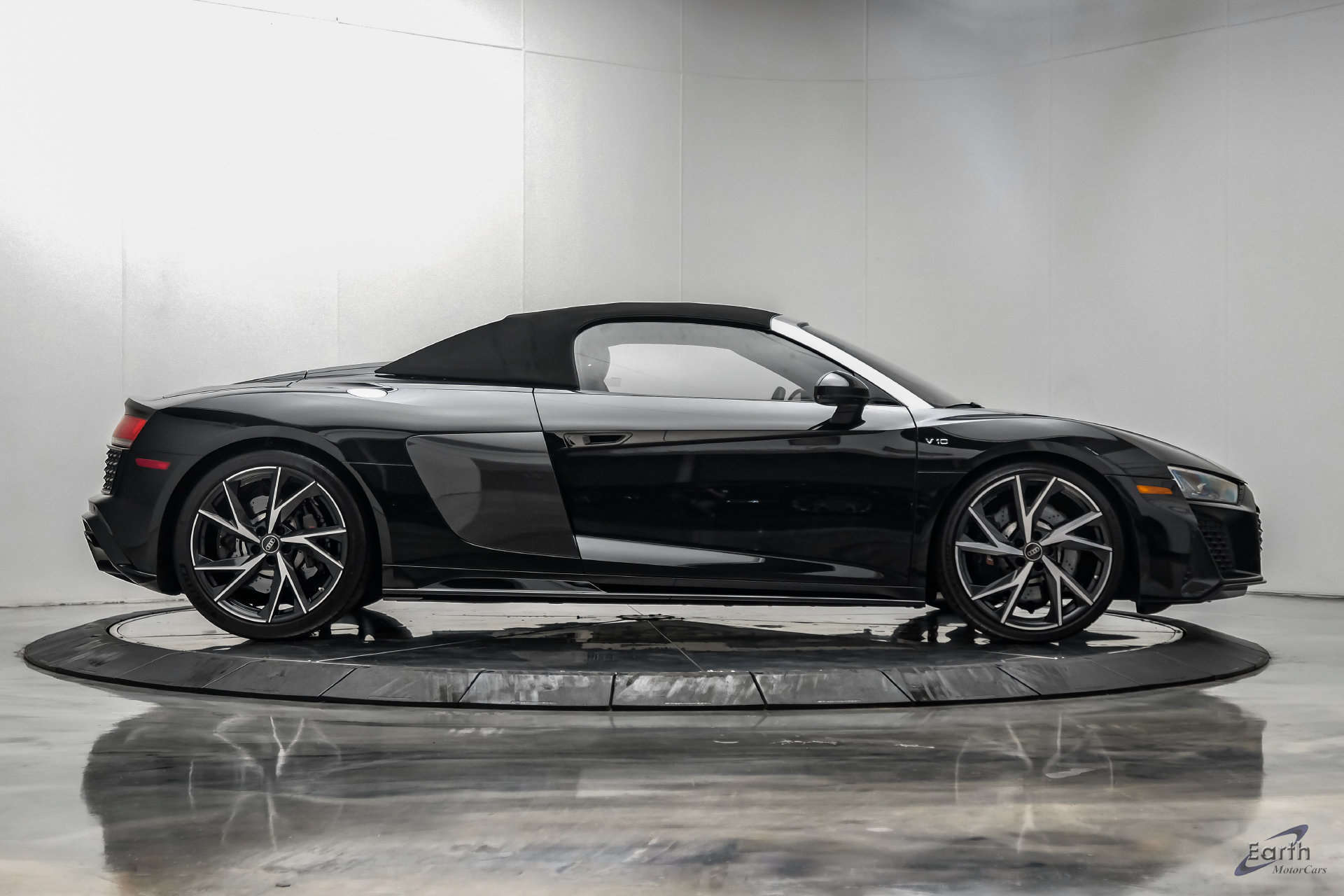 Used 2023 Audi R8 V10 performance RWD image 27