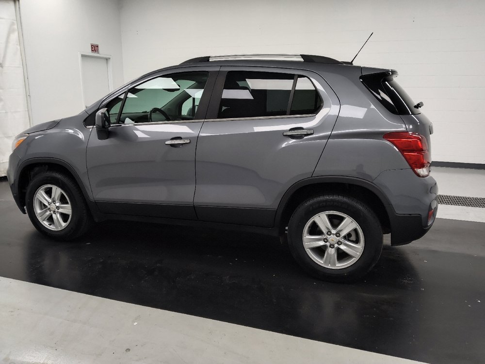 Used 2019 Chevrolet Trax LT w/ LT Convenience Package AWD/4WD image 3