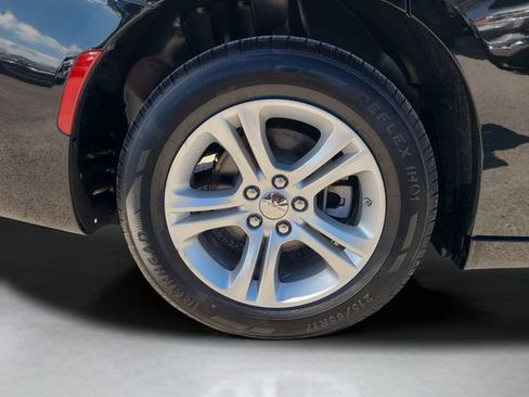 Used 2023 Dodge Charger SXT RWD image 12