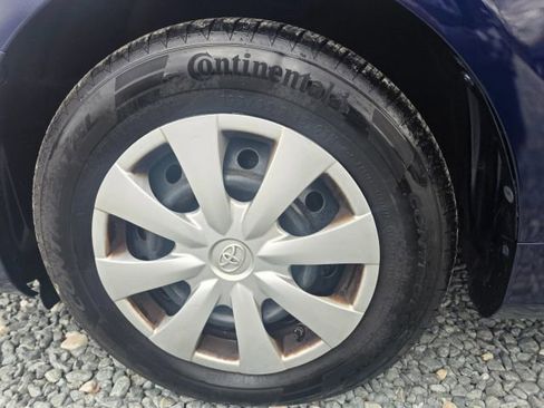 Used 2012 Toyota Corolla image 9