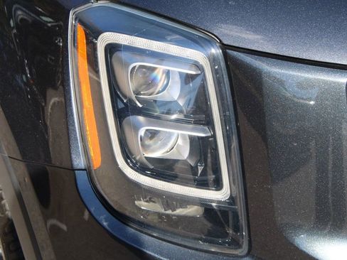 Used 2021 Kia Telluride EX w/ EX Premium Package image 36