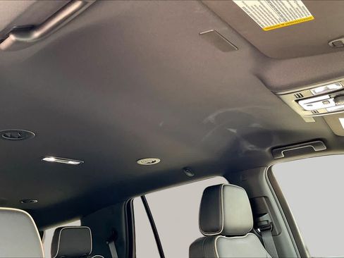Used 2026 GMC Yukon Elevation w/ LPO, Floor Liner Package RWD image 14