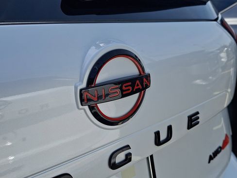 New 2026 Nissan Rogue SV AWD/4WD image 5