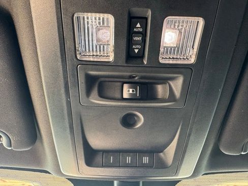 Used 2018 RAM 2500 Limited image 36