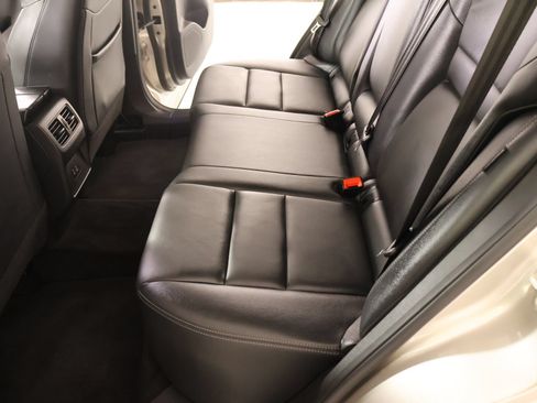 Used 2023 Nissan Rogue SL FWD image 12