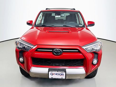 Used 2020 Toyota 4Runner TRD Off-Road AWD/4WD image 2