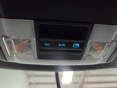 Used 2015 Ford F250 Lariat w/ Lariat Ultimate Package image 66