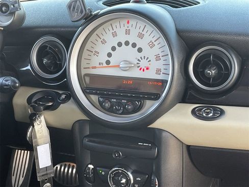 Used 2011 MINI Cooper S image 14