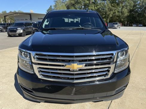 Used 2019 Chevrolet Tahoe LS w/ Enhanced Driver Alert Package image 8