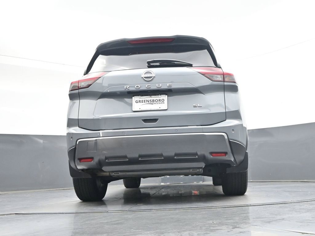 Used 2024 Nissan Rogue SL w/ SL Premium Package FWD image 39