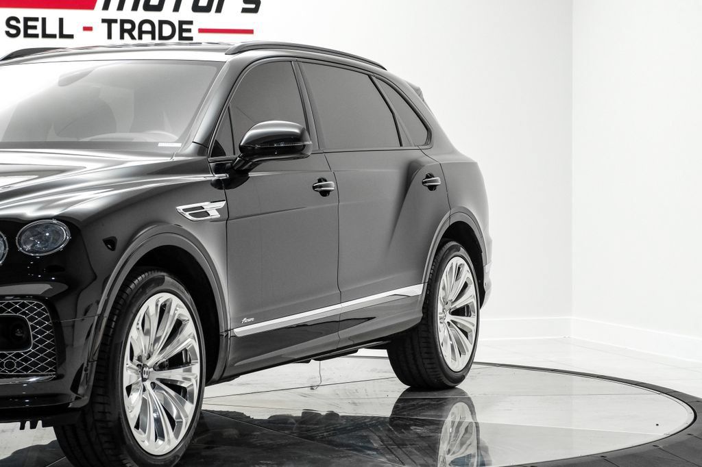 Used 2023 Bentley Bentayga Extended Wheelbase AWD/4WD image 3