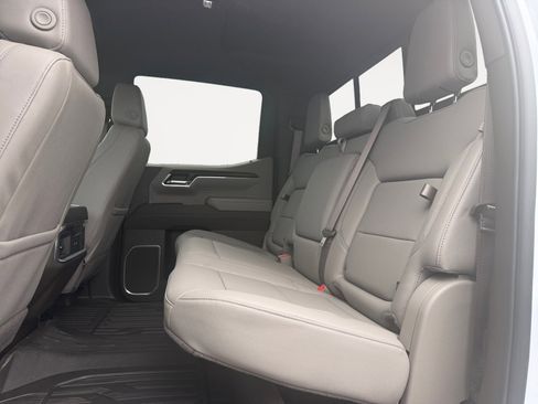 New 2026 GMC Sierra 1500 SLT w/ SLT Premium Package AWD/4WD image 13