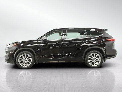 Used 2020 Toyota Highlander Limited AWD/4WD image 2
